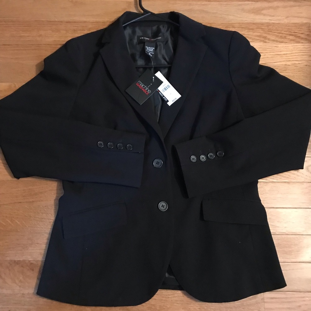 Womens size 8 NY&C blazer